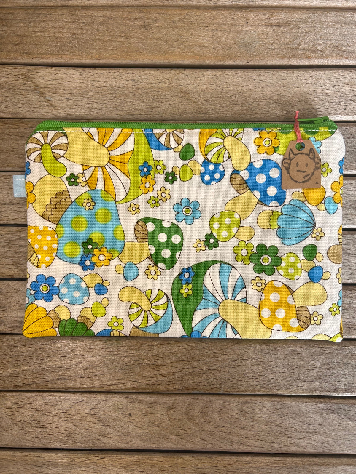 Hand made adventure time fionna the human pouch/pencil case